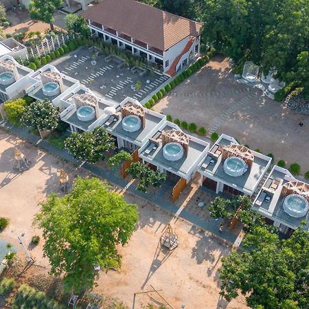 Rimtalay Resort Koh Larn Buitenkant foto