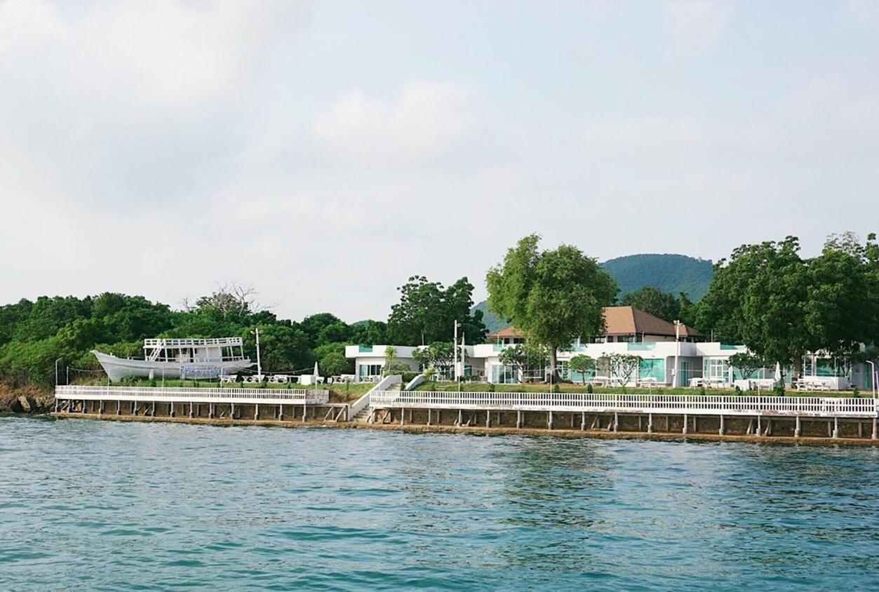 Rimtalay Resort Koh Larn Buitenkant foto